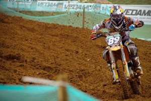 开云体育2026-欧冠半决赛之夜，李刚仁末节接管比赛，亚洲足球的破晓时刻