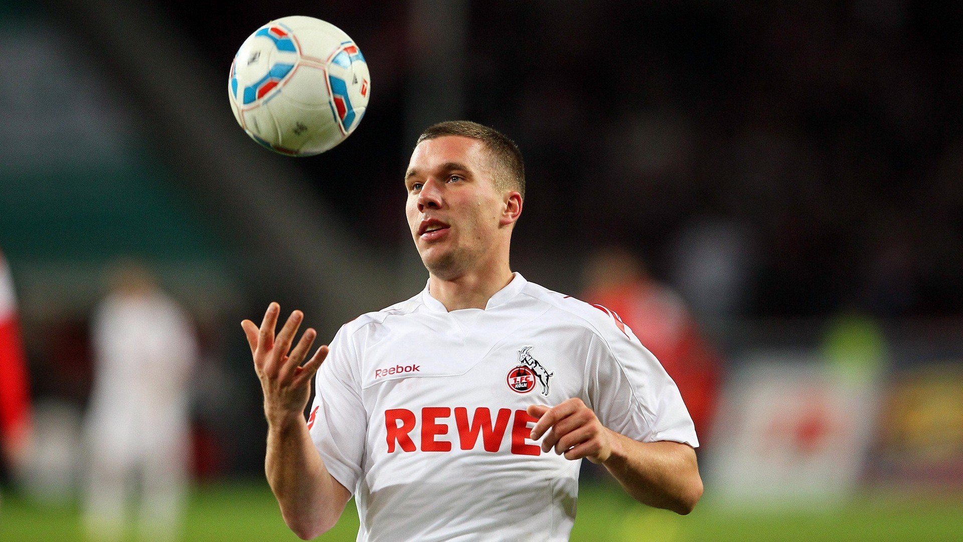 萨内高光撕裂北欧防线，尼日利亚用非洲足球哲学碾压瑞典