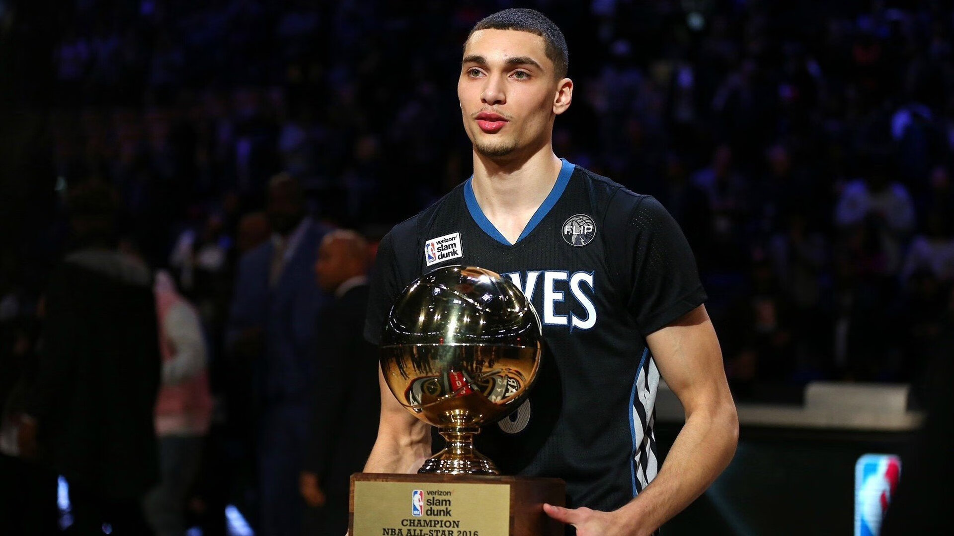 年度焦点之战,广东队以节奏掌控力击退步行者