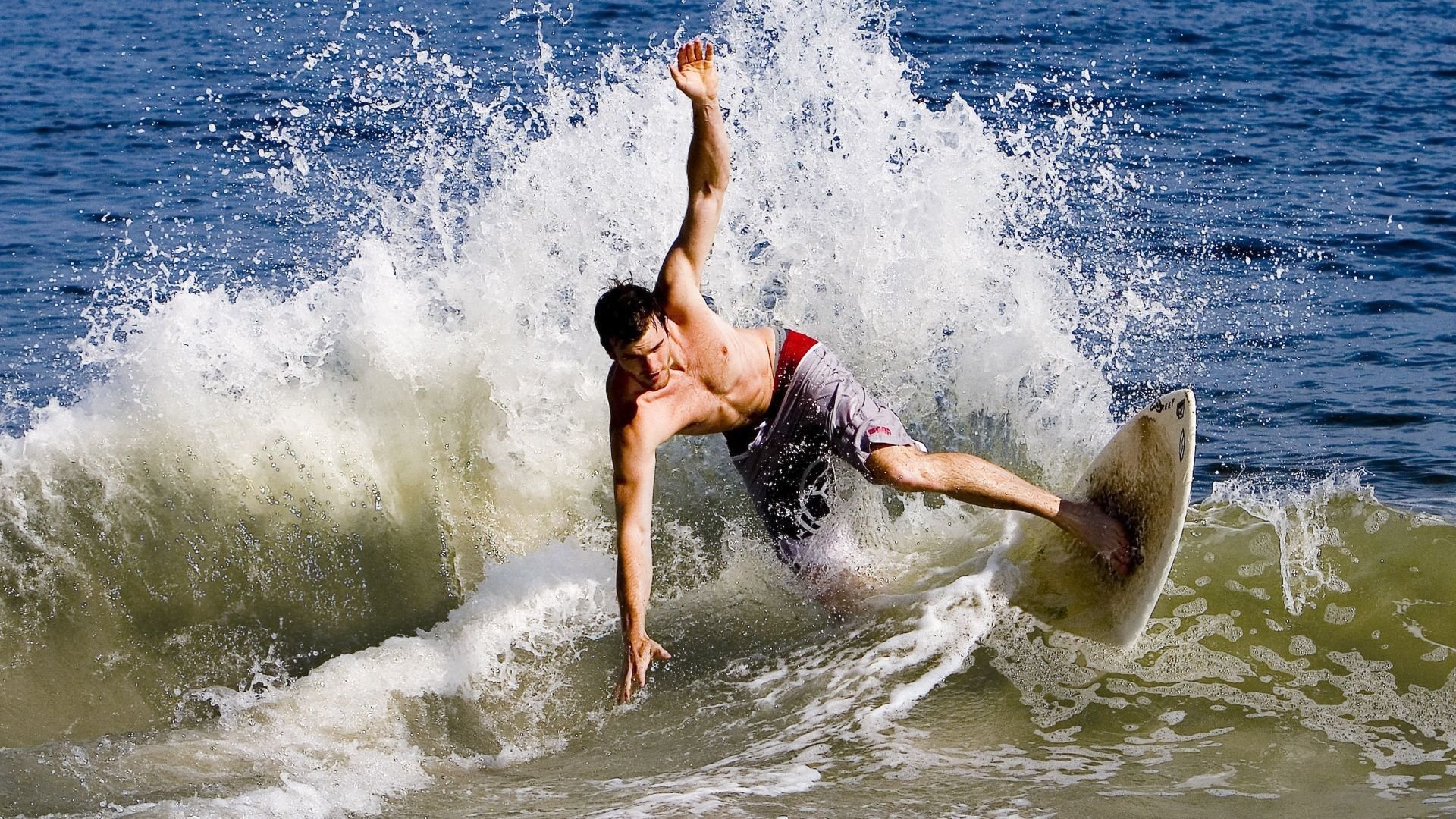 西决生死战，独行侠爆冷国王，达拉斯的逆袭与萨克拉门托的悲歌